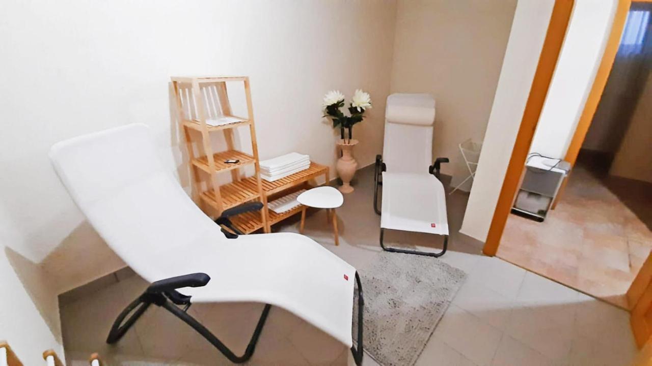 Relax Vila Kampel โคเปร์ ภายนอก รูปภาพ