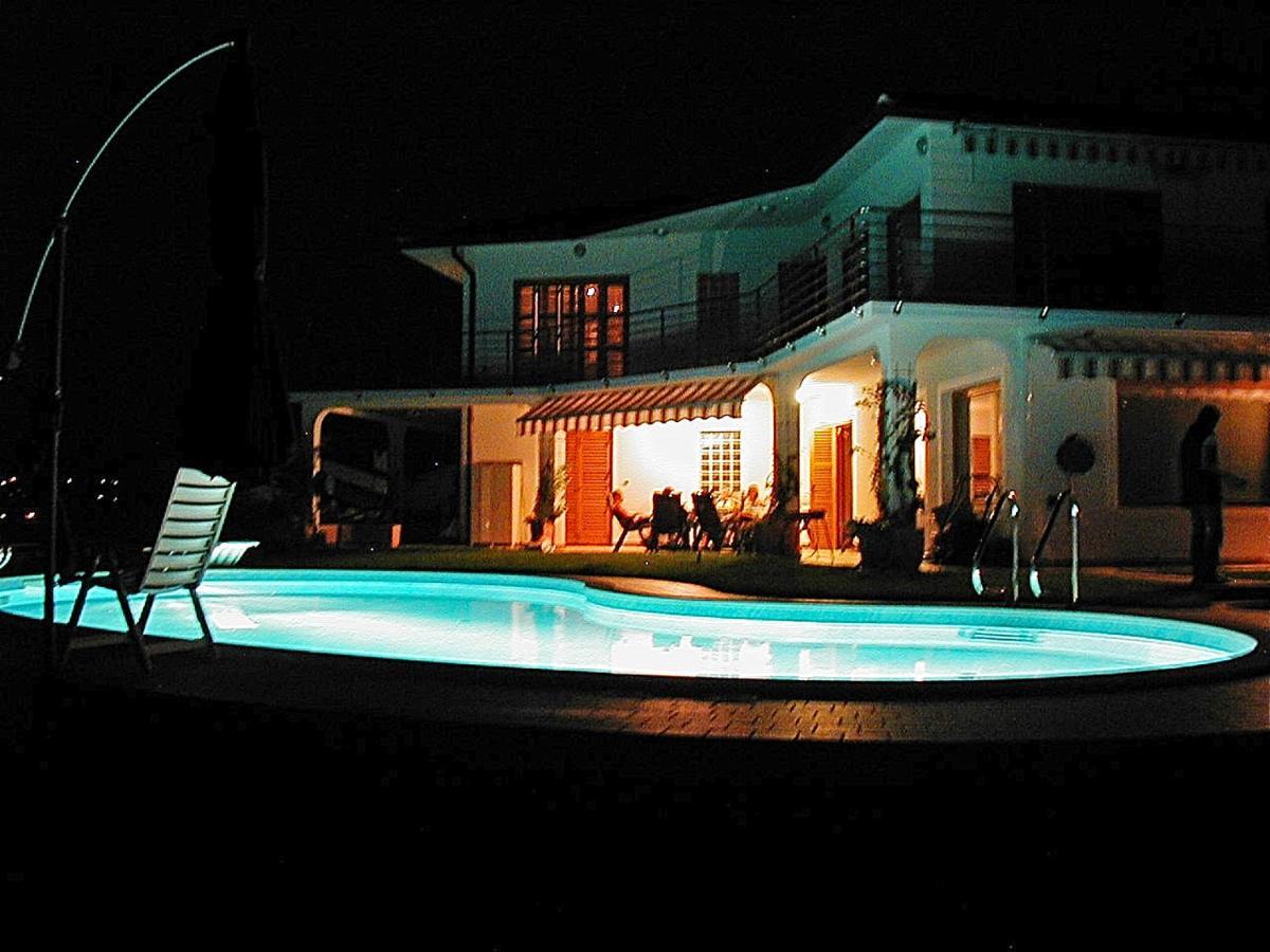 Relax Vila Kampel โคเปร์ ภายนอก รูปภาพ