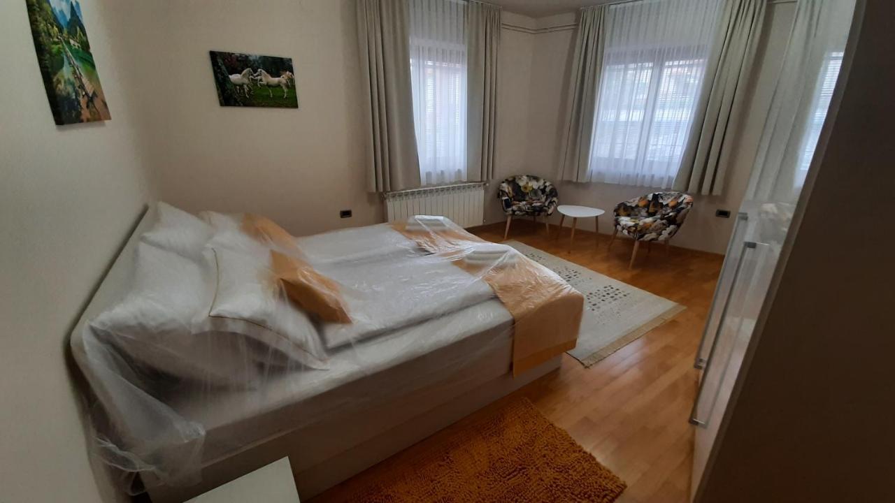 Relax Vila Kampel โคเปร์ ภายนอก รูปภาพ